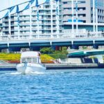 UNcuriseの船が運行する風景